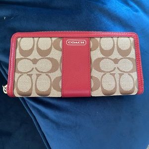 Coach Full Size Wallet Accordion Zip
